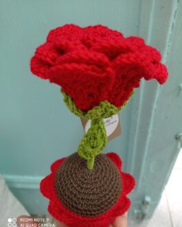 Maceta de Rosa regida a crochet 1