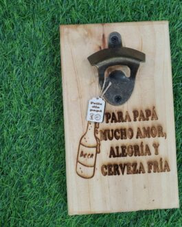 Destapador de cervezas de pared con frases