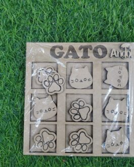 Juego gato de madera