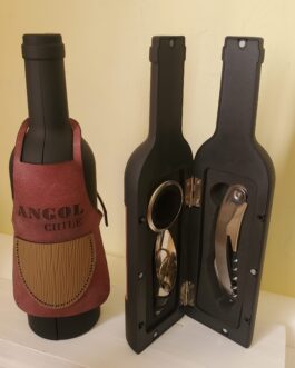 Botella accesorios vino+ pechera + destapador
